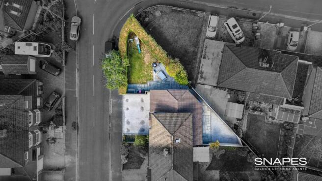 Rushfield Road, Cheadle Hulme, SK8 photo 4