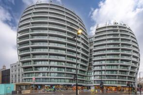 Flat 64, 91 Bezier Apartments, City Road, London EC1Y 1AF