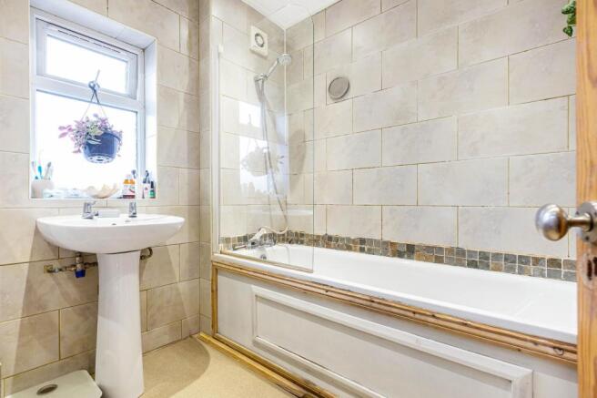 Upstairs Bathroom