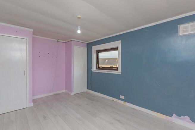 13. Bedroom 2 (1).jpg