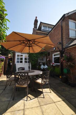 Courtyard garden