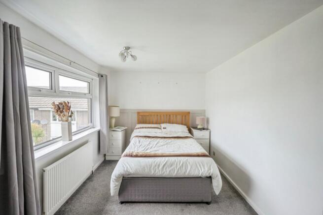 2 bed Semi-Detached for sale Image 11