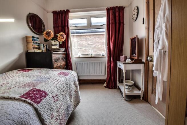 bedroom3.jpg