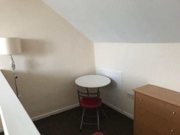 4 bed Terraced for sale Image 11