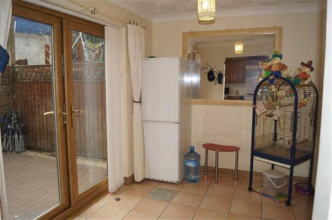 KITCHEN/DINER