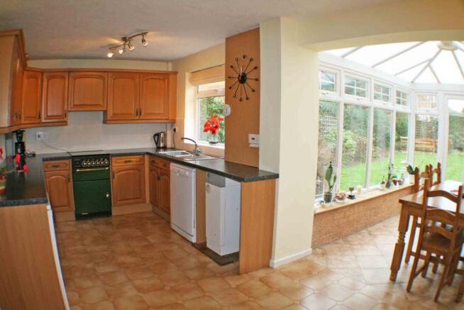 Kitchen/breakfast