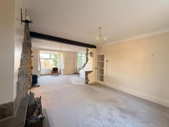 3 bed Semi-Detached for sale Image 7
