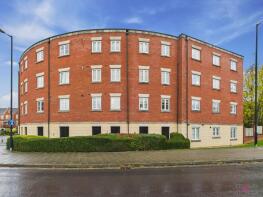 5, 2 Viceroy Corner, Brookbank Close, Cheltenham GL50 3NA