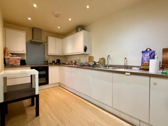 Flat 10 Charter-House-kitchen