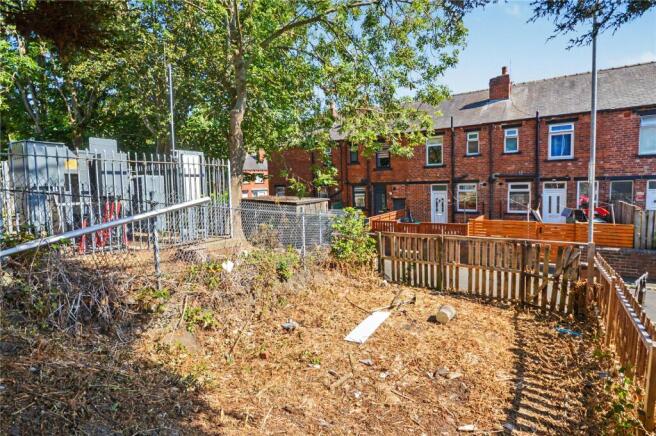 2 bed Terraced for sale Image 8