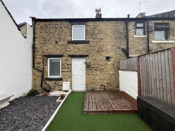 2 bed Terraced for sale Image 12