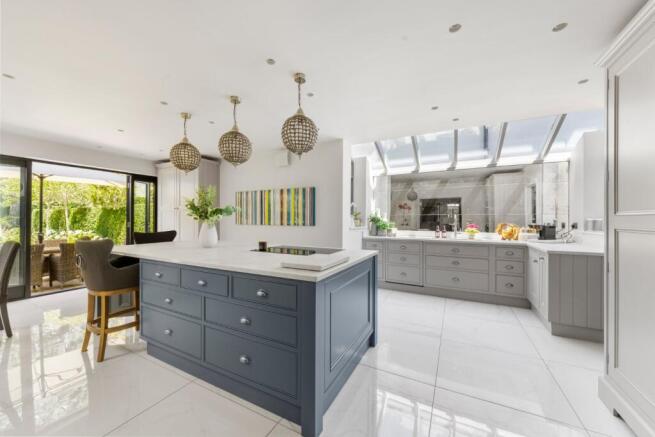 Kitchen/Breakfast