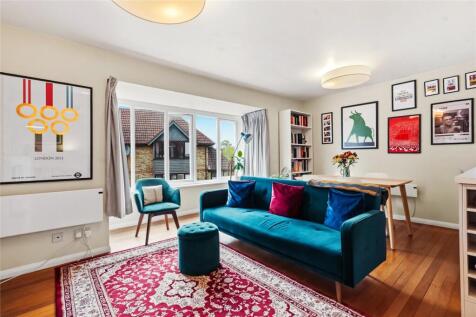 Linwood Close, London, SE5