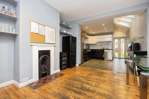 Artillery Terrace, Guildford, Surrey, GU1