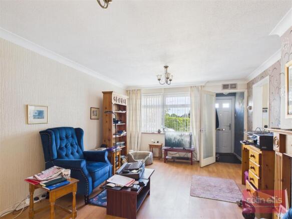 2 bed Semi-Detached for sale Image 4