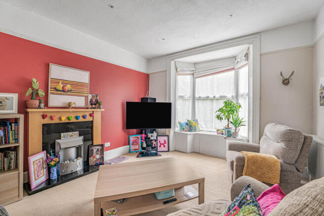 5 Sitting Room.JPG