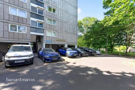 Tunworth Crescent, London