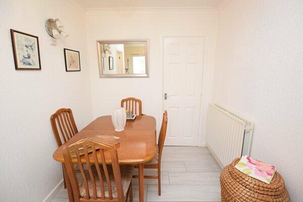 breakfast/kitchen
