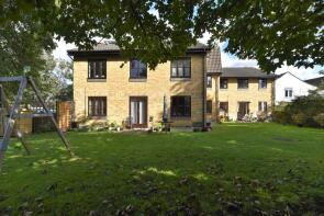 Flat 7, 4 Juniper Court, Spreighton Road, West Molesey KT8 2JF
