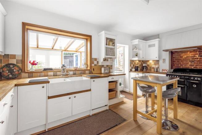 Kitchen / Breakfast Room