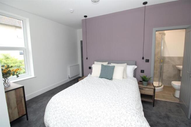 Bedroom 4 (3).JPG