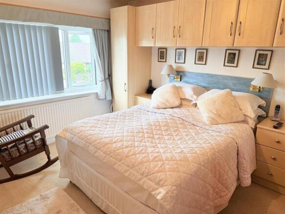 3 bed Detached for sale Image 12