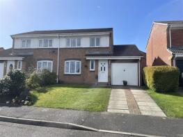 3, Lesbury Close, Chester Le Street DH2 3SS