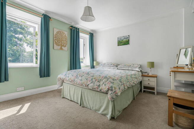 2 bed Terraced for sale Image 12