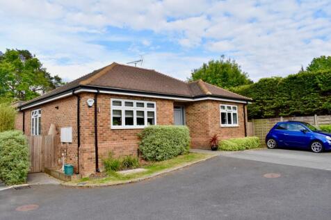 Harriotts Drive, Ashtead, KT21