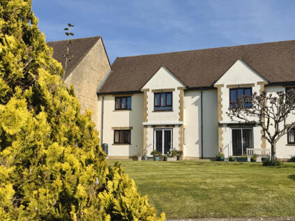 King Edmund Court, Gillingham, SP8 4DL