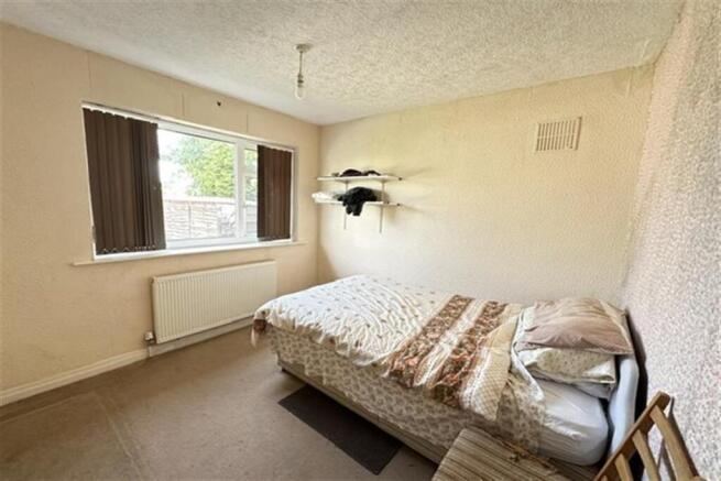 3 bed Bungalow for sale Image 8