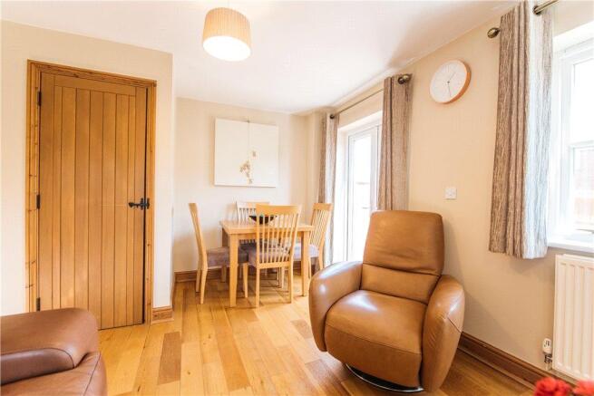 Sitting/Dining Room
