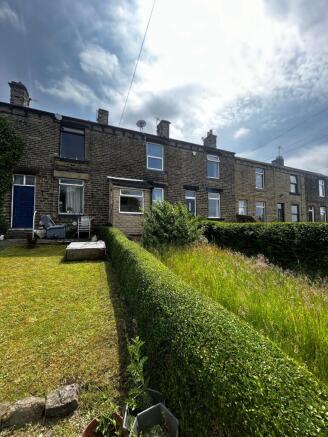 2 bed Terraced to rent Image 12