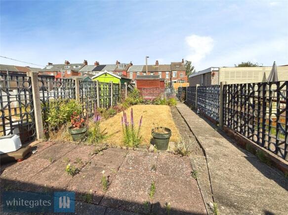 2 bed Terraced for sale Image 9