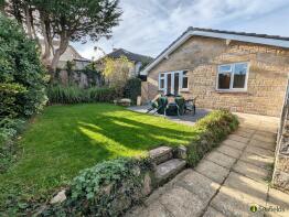 16, Westfield Park, Ryde PO33 3AB