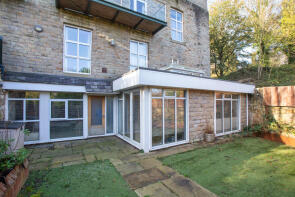 11, Quickmere Court, Stamford Road, Ashton-under-lyne OL5 0DA