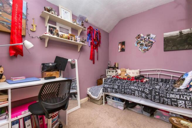 Bedroom 2.jpg