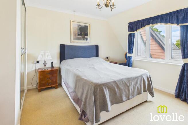 2 bed Flat for sale Image 12