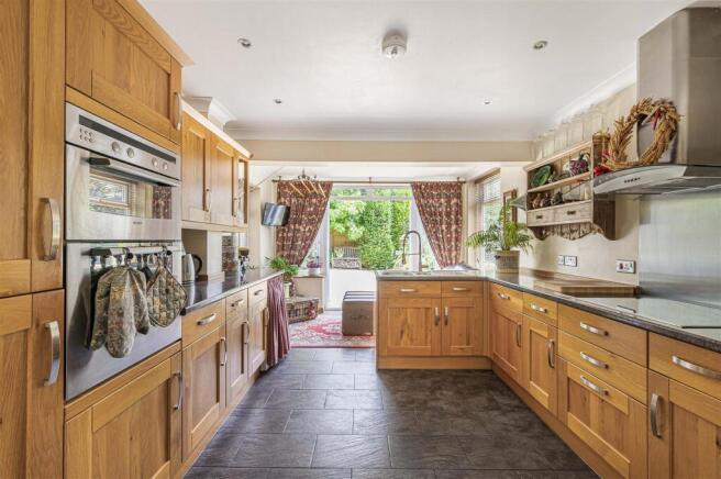 Kitchen/Breakfast Room