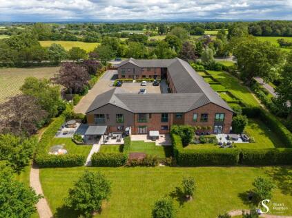 West Lane, High Legh, WA16