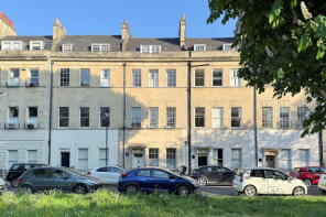First Floor Flat, 10, Grosvenor Place, Lambridge, Bath BA1 6AX