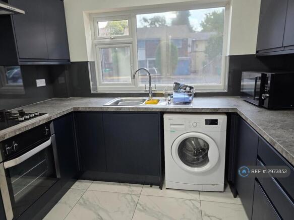 Kitchen 1