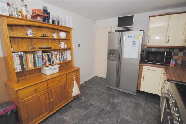 KITCHEN VIEW 2