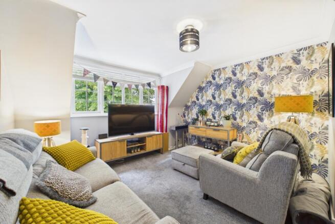 2 bed Apartment for sale Image 5