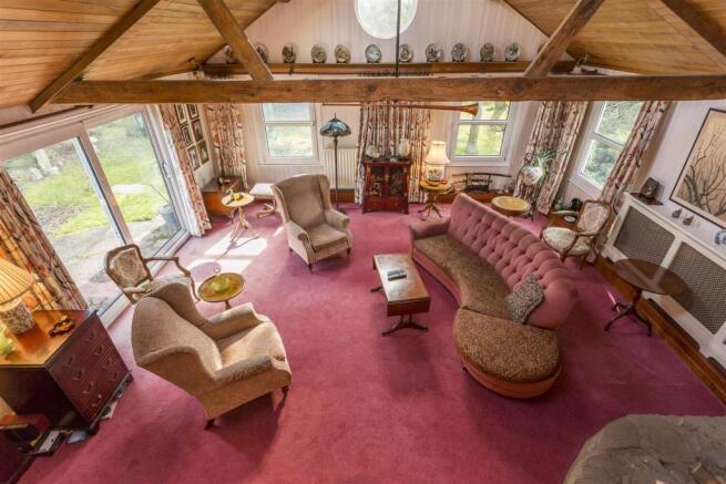 SITTING ROOM