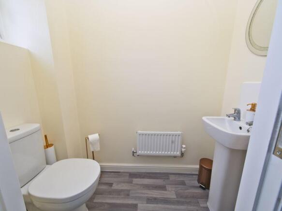 Cloakroom/WC 