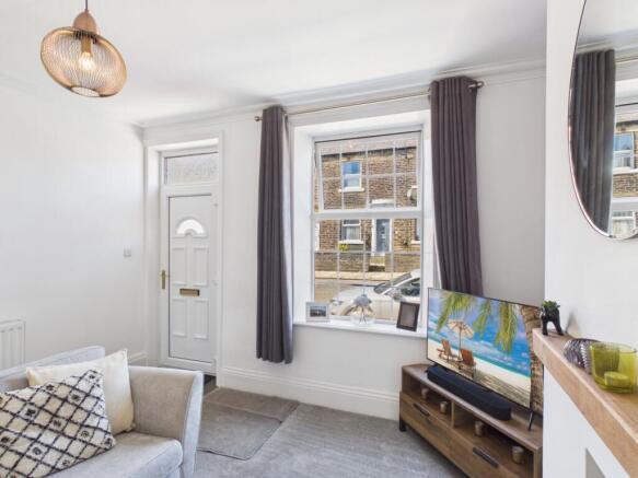 2 bed Terraced for sale Image 4