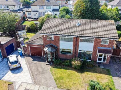 Barnhurst Close, Liverpool, L16