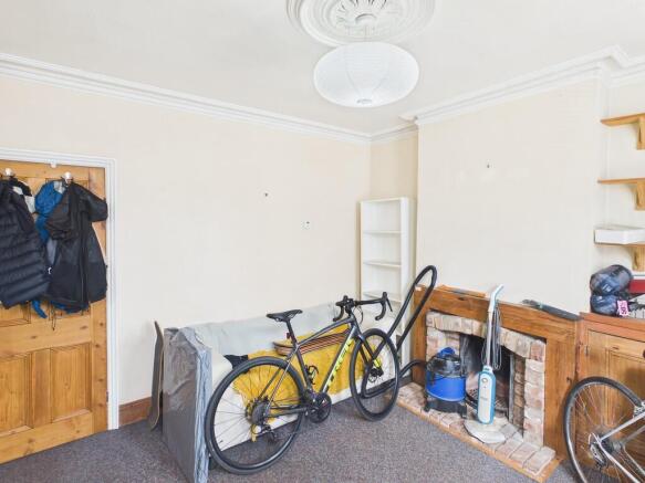 CAM04578G0-PR0043...