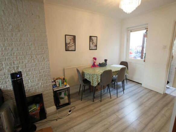 Dining Room.jpg